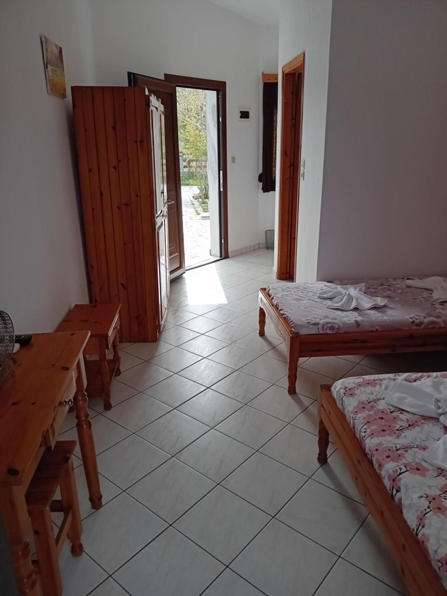 Giola Aparments And Studios 2 Astris Chambre photo